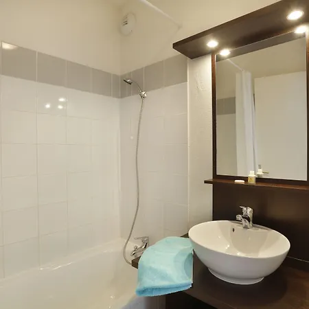 Goelia Les Du Belvedere Aparthotel Font-Romeu-Odeillo-Via